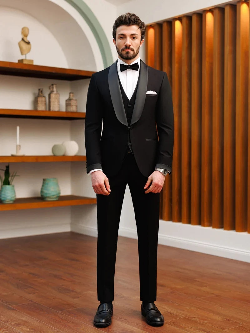 Handsome Black Slim-Fitting Tuxedo Suit for Men