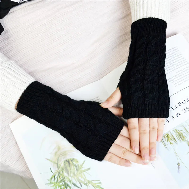 Women Stylish Hand Warmer Winter Gloves